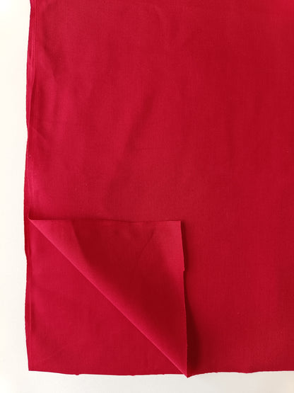 Quilting cotton - Cherry red