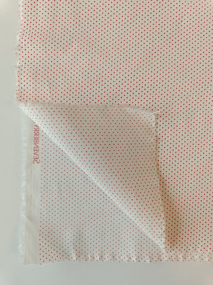 Quilting cotton - Red polka dots