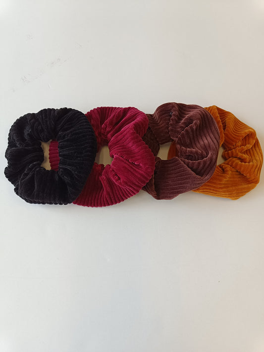 DIY Sewing Kit - 4 Scrunchies - Espace Fabrik Workshop x MAS Montreal