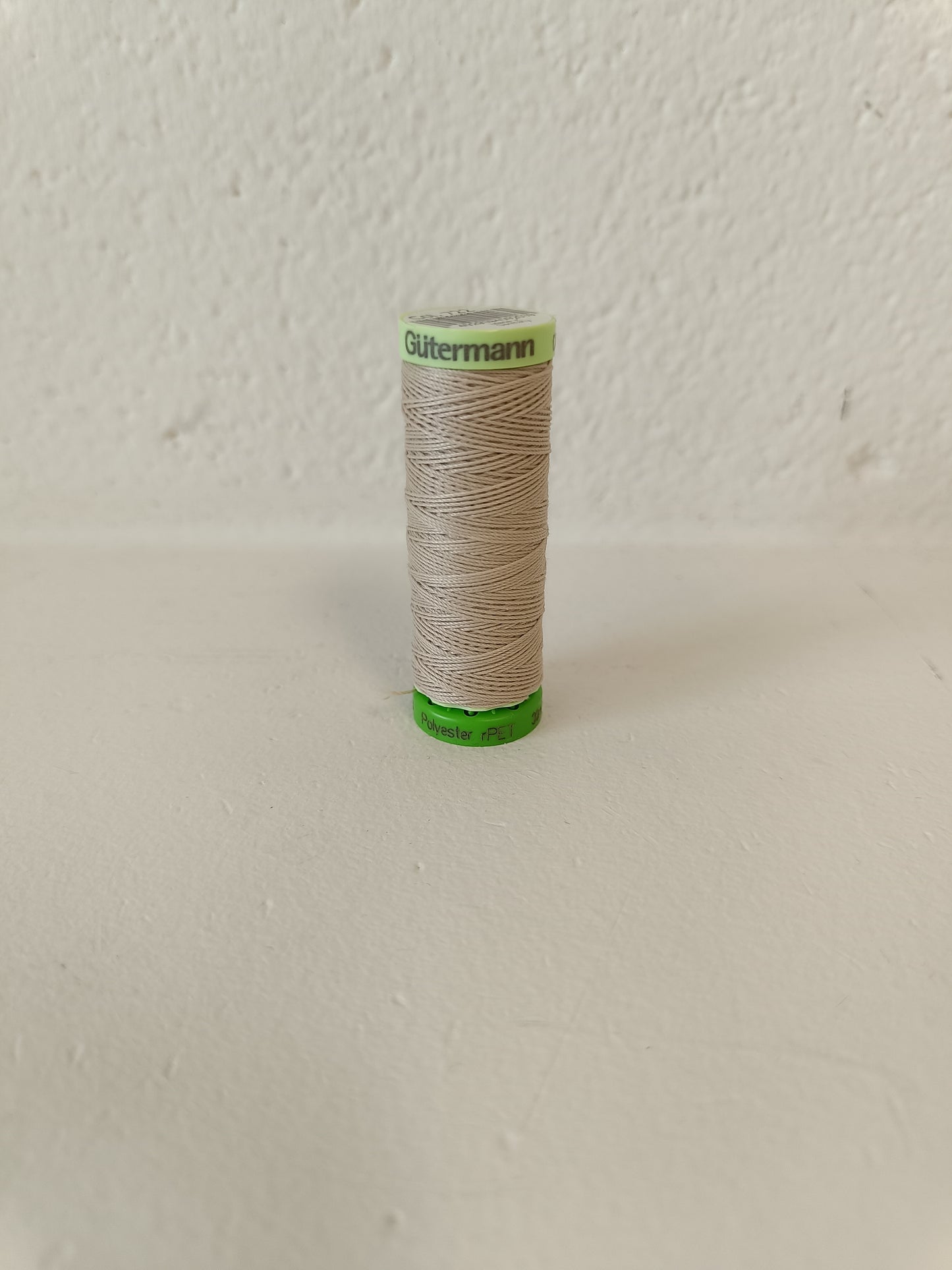 Recycled polyester/rPet topstitching thread - 20 colors - GÜTERMANN