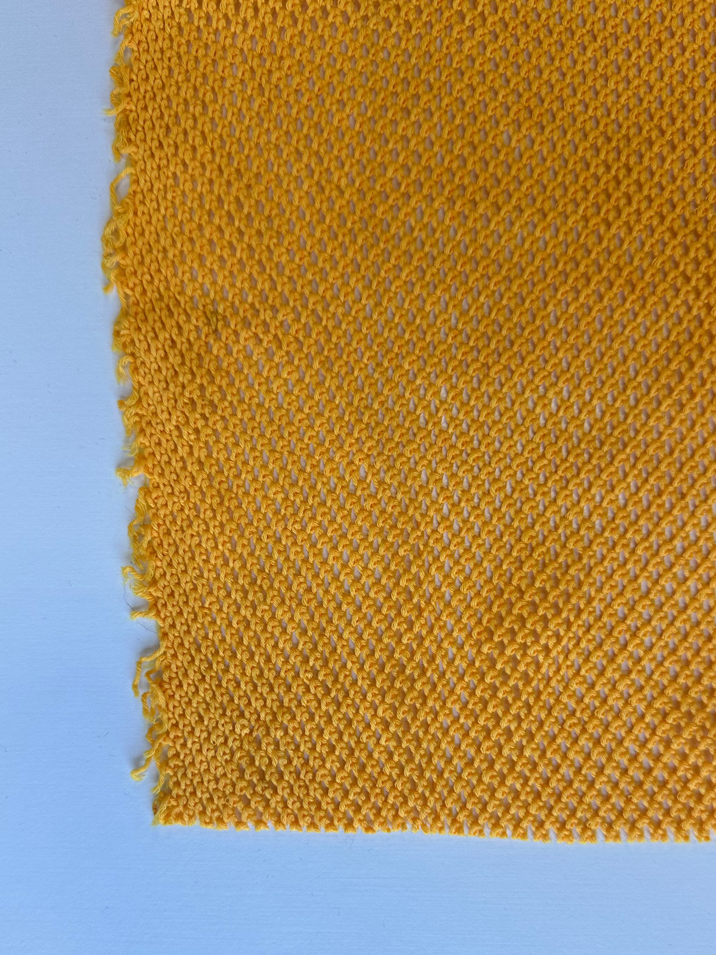 Tissu à maillot - Par dessus en Mesh - Jaune