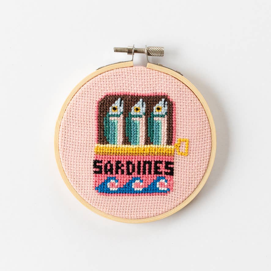 Sardine embroidery kit - Beginners, 11 cm hoop, marine kitchen gift