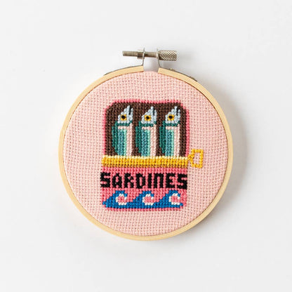 Sardine embroidery kit - Beginners, 11 cm hoop, marine kitchen gift