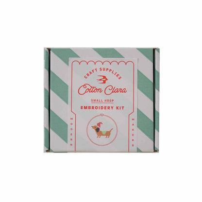 Kit de point de croix - Teckel de Noël | Cotton Clara