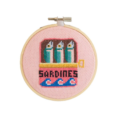 Sardine embroidery kit - Beginners, 11 cm hoop, marine kitchen gift