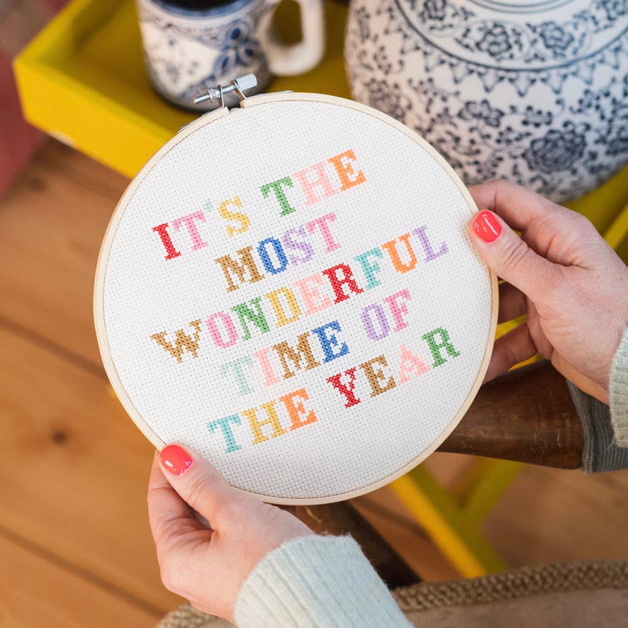 Kit de point de croix - "It's The most wonderful time of the Year" | Cotton Clara