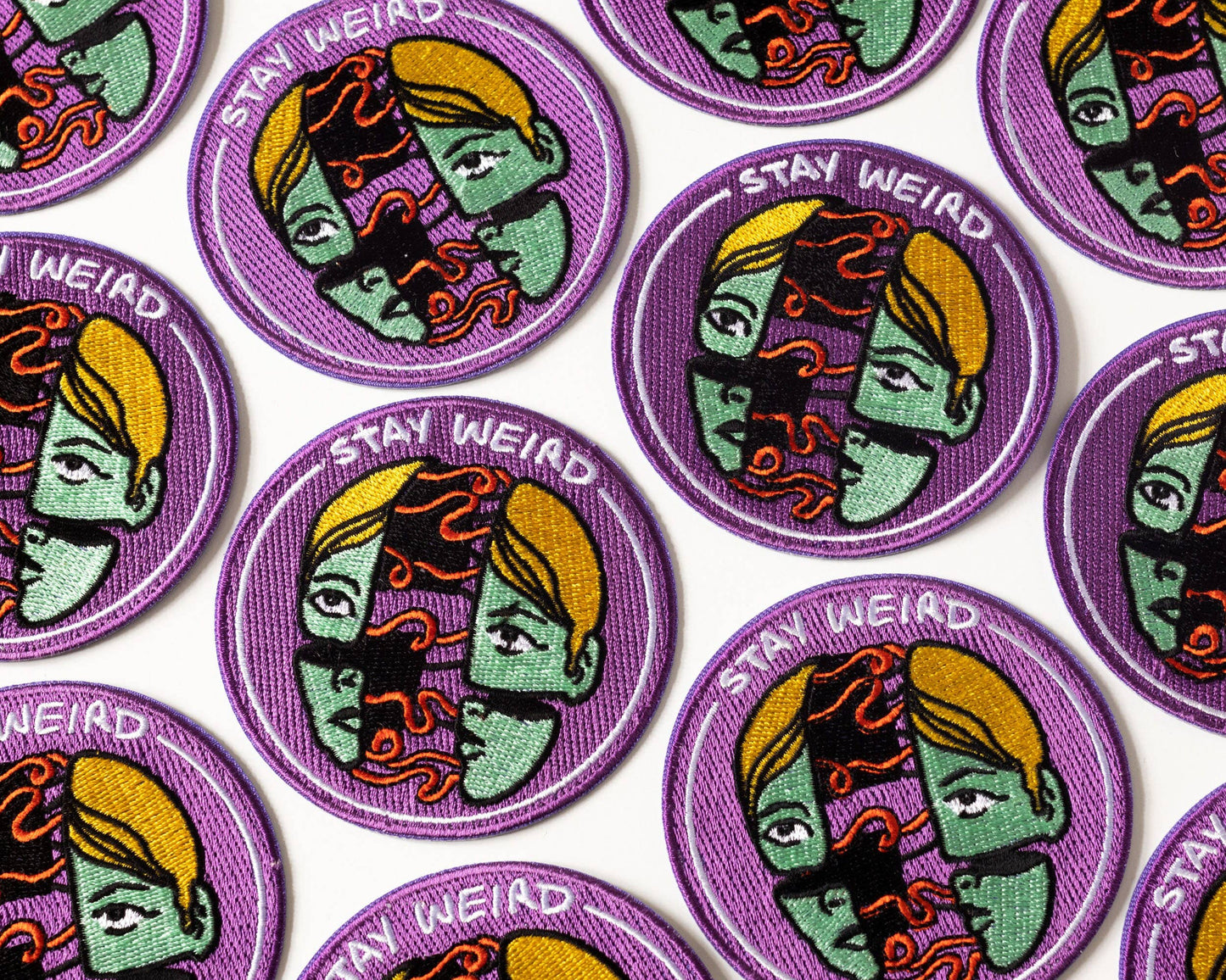 Patch thermocollant Stay weird - RippleSplash
