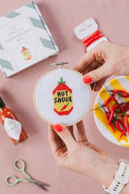 Kit de point de croix - Sauce piquante | Cotton Clara