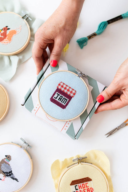 Kit de point de croix - Confiture | Cotton Clara
