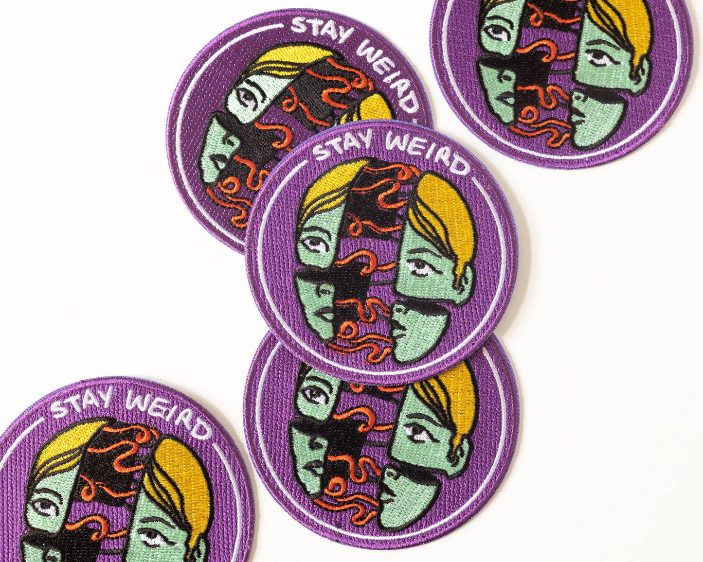 Patch thermocollant Stay weird - RippleSplash