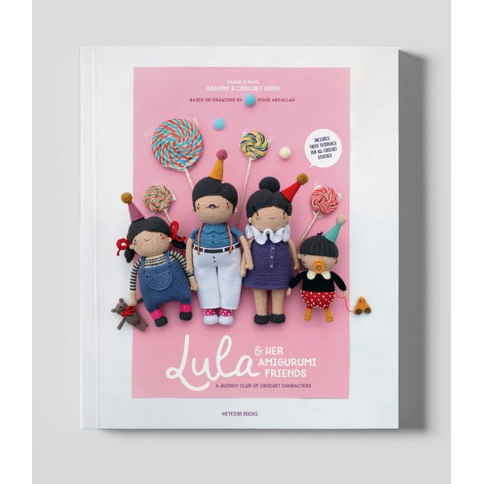 Lula & her amigurumi friends