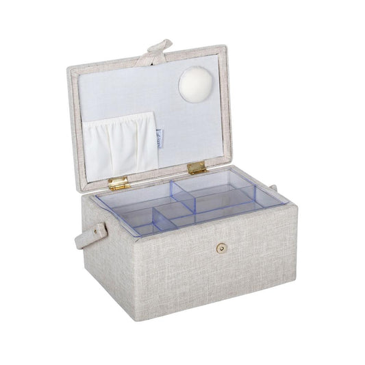 Boîte à couture brodée - Fraises