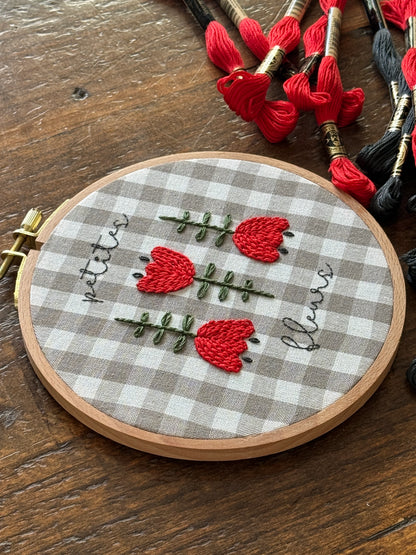 Ensemble de broderie - Petites fleurs - Twin Folk