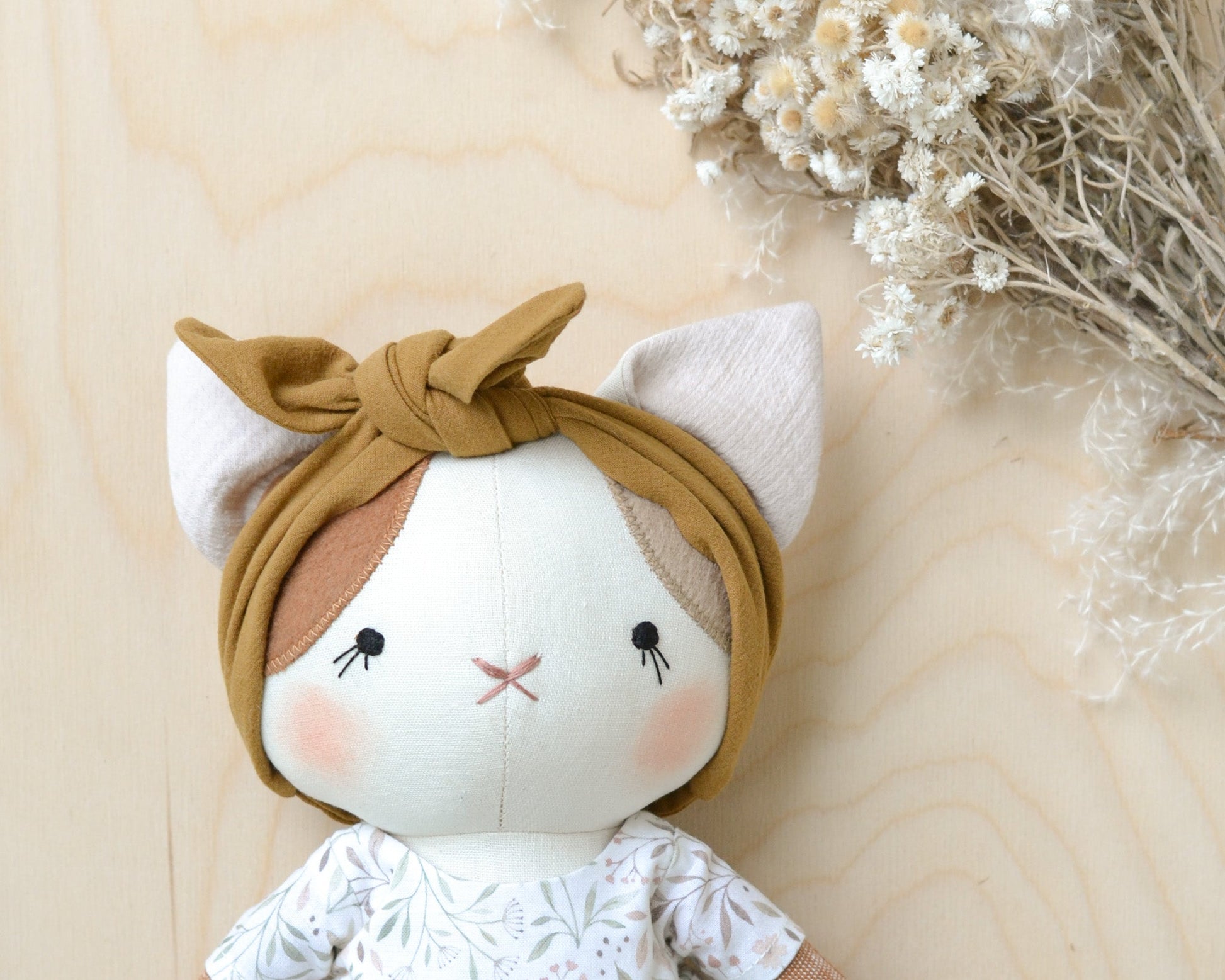 Sewing Pattern - Cat doll + 2 outfits