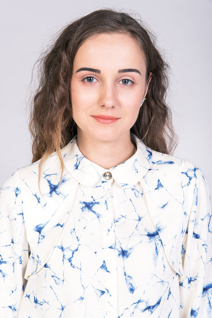 Rounded collar blouse sewing pattern