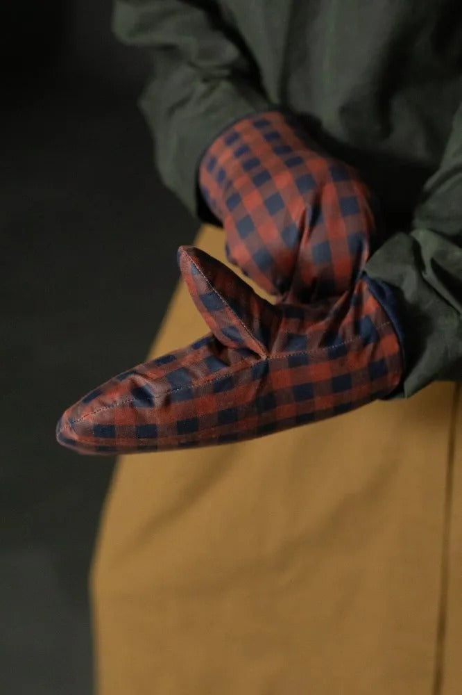 BRAEMAR Mittens *less than 1m