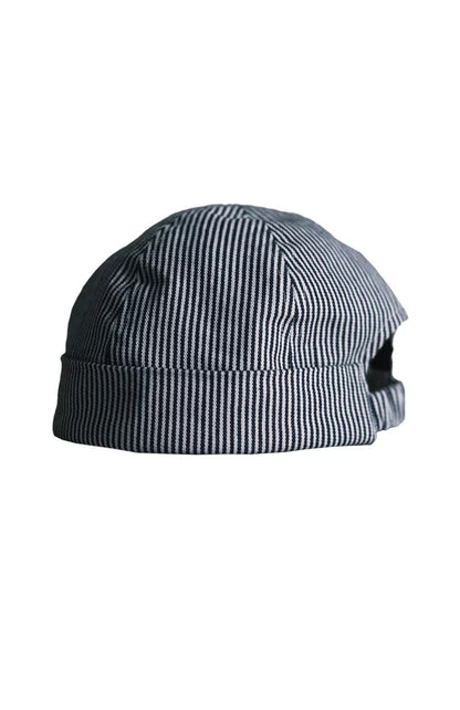 DOCKER BEANIE *less than 1m