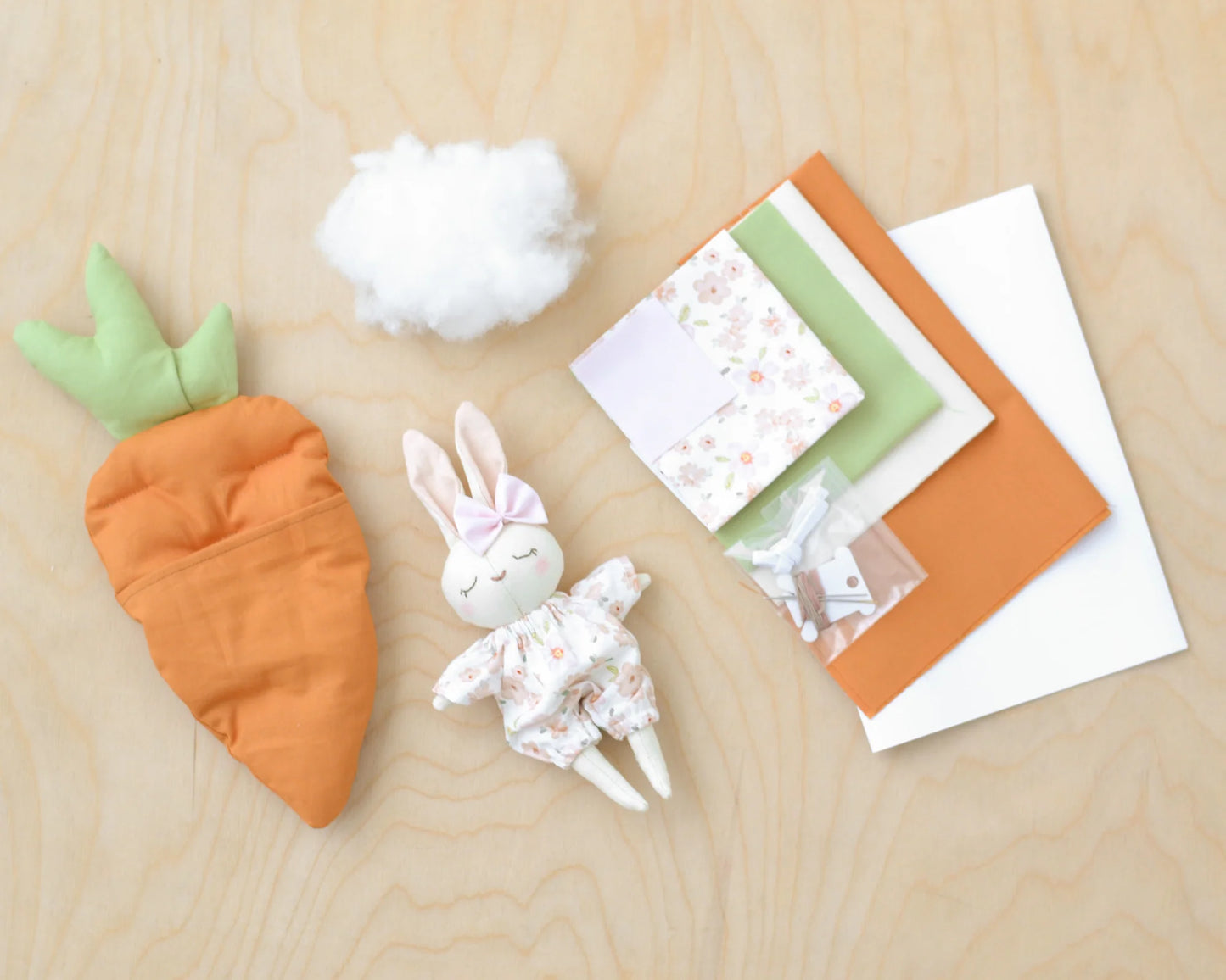 Ensemble à coudre - Mini Lapin Jeanne  - Mes petites lunes
