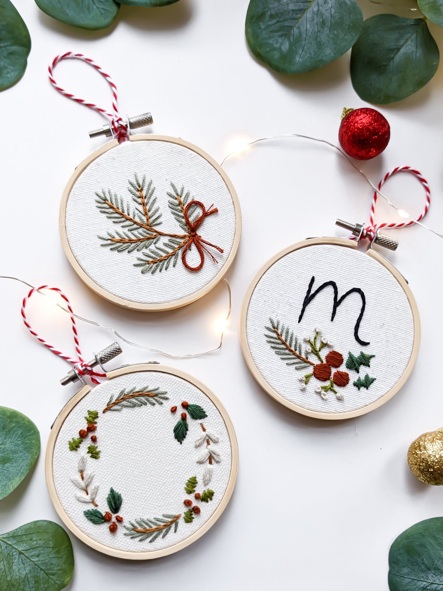 Embroidery Set - Winter Wreath (Ornament Trio) - TIGHT EMBROIDERED